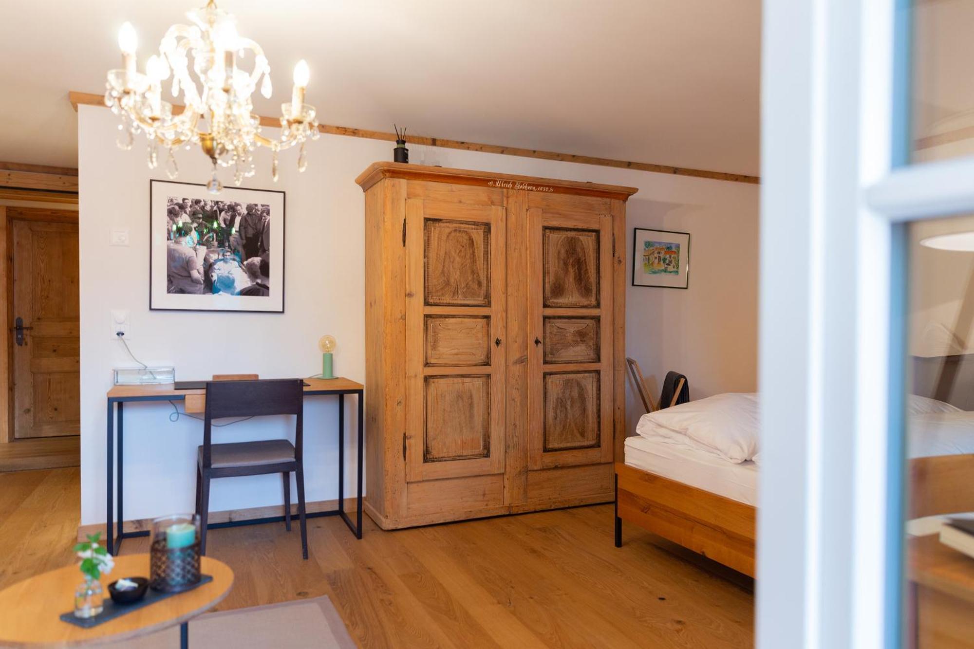 Gasthof Zum Schluessel La Meridienne Fribourg Sa Ueberstorf Oda fotoğraf